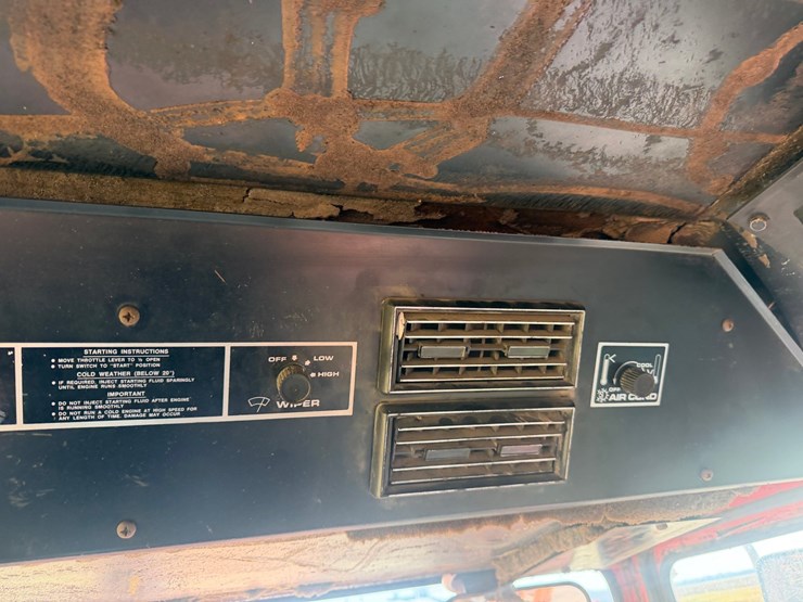 1983-massey-ferguson-4880-image-79