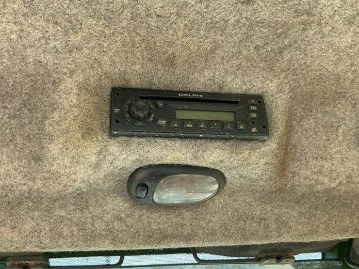 2010-john-deere-2010-image-23
