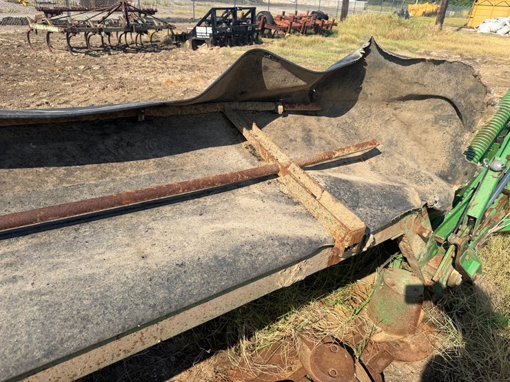 john-deere-275-image-22
