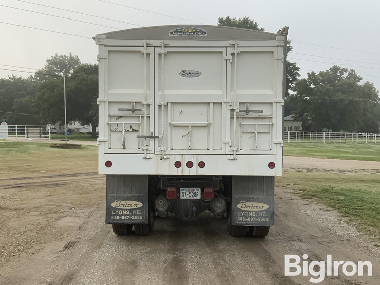 1997-freightliner-fld120-image-6