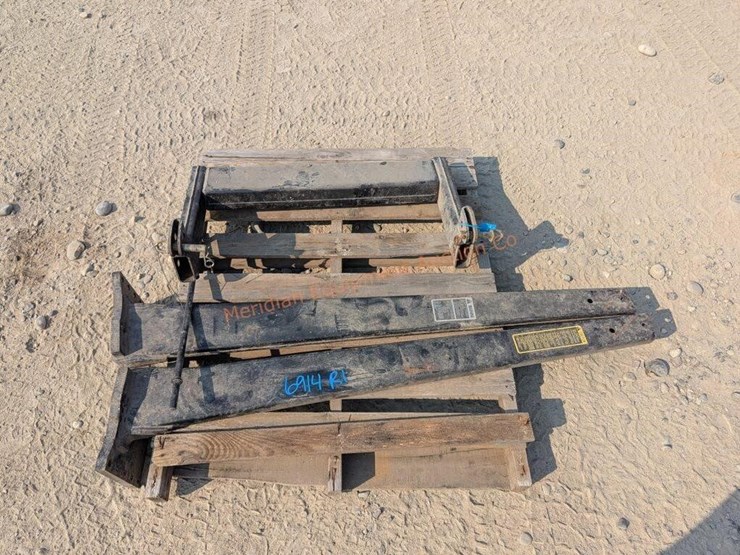 john-deere-2155-image-1