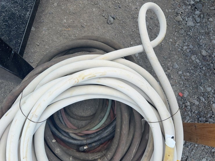 #26233-•-lot-of-hoses-inv#26233-image-11