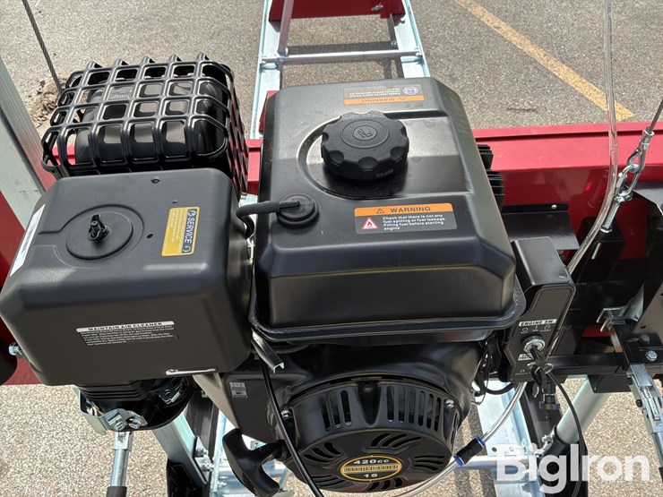 2025-massey-ferguson-730-image-16