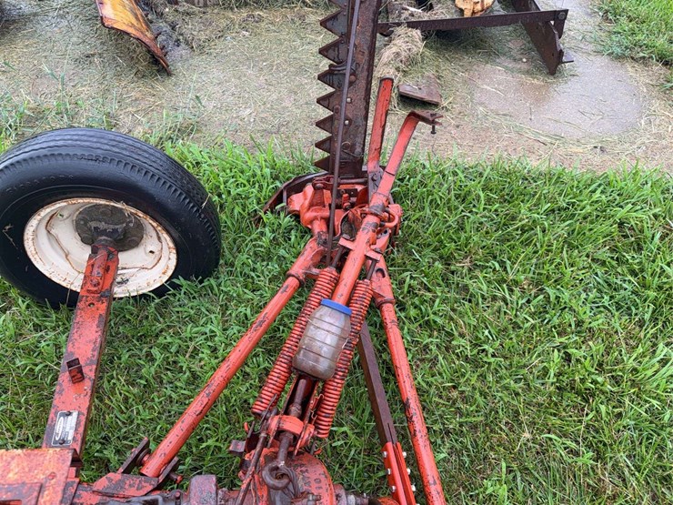 new-idea-sickle-bar-mower-image-12