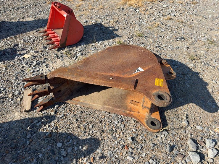 john-deere-24-image-1