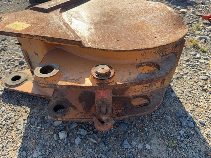 john-deere-24-image-5