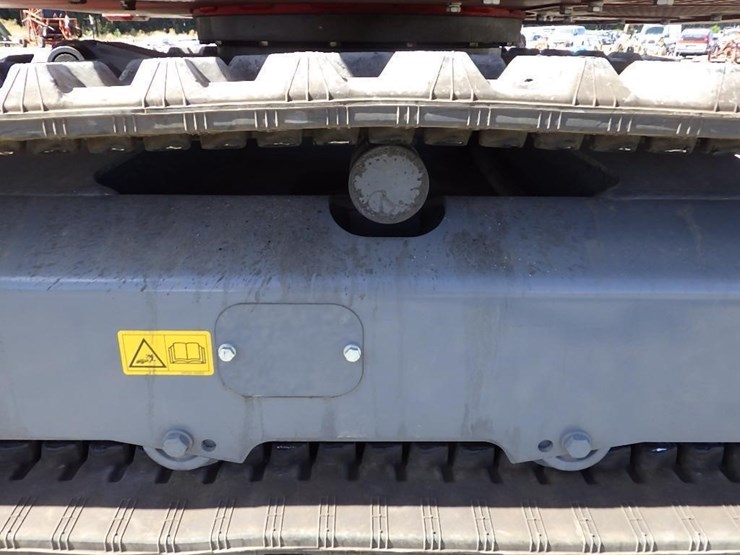 takeuchi-tb335r-image-15