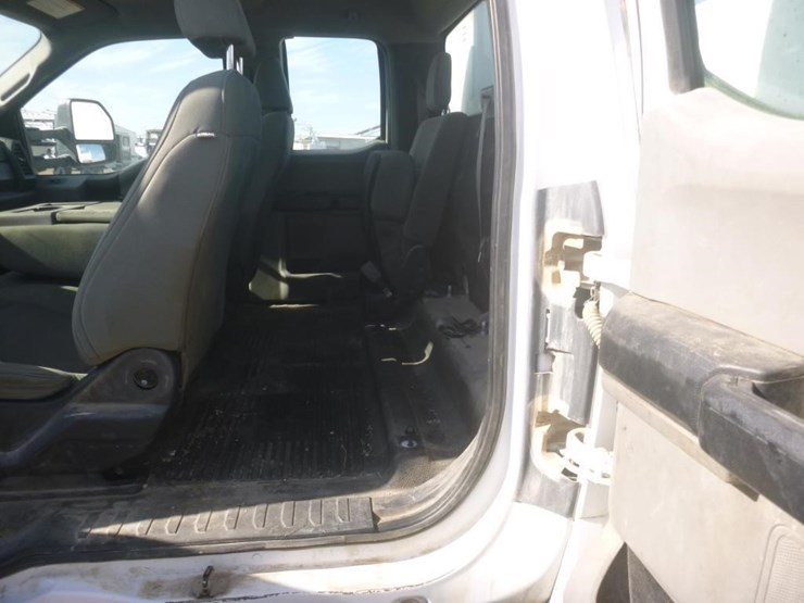 2019-ford-f450-image-9
