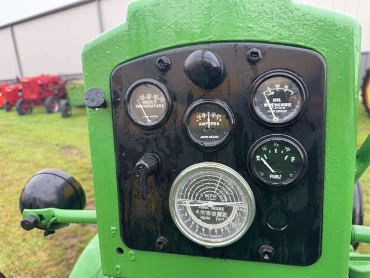 john-deere-620-image-33