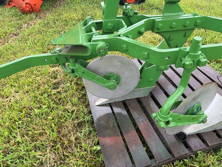 john-deere-mt-image-11