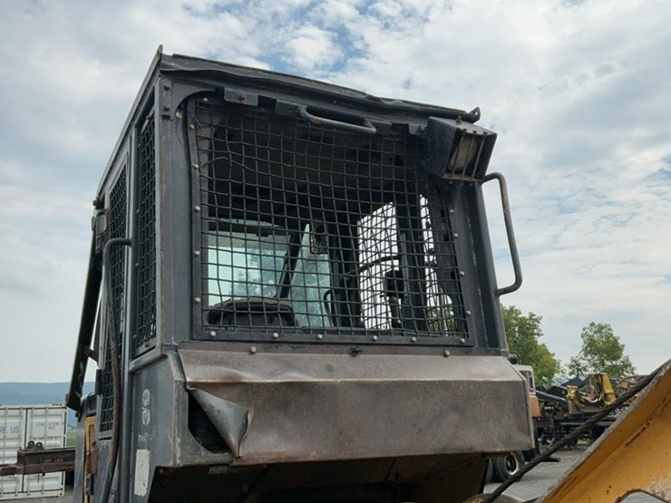 2005-john-deere-540-image-49