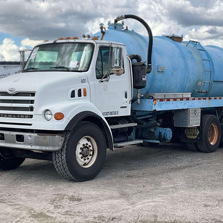 2005 STERLING L7500