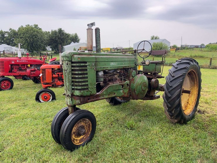 john-deere-a-image-1