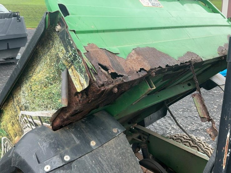 john-deere-gator-image-48
