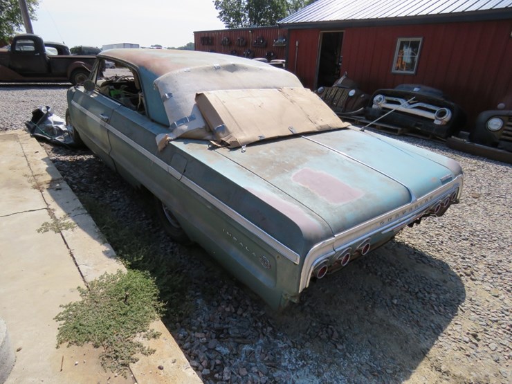 1964-chevrolet-impala-ss-image-37