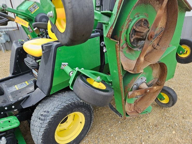john-deere-1600-turbo-image-15