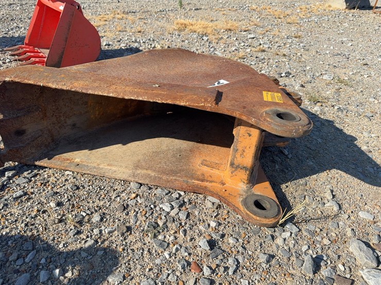 john-deere-24-image-8