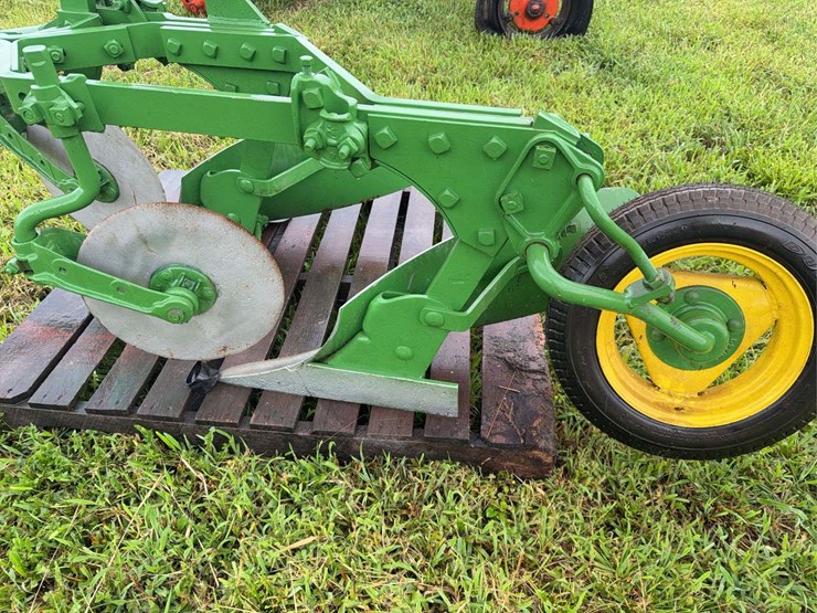 john-deere-mt-image-10