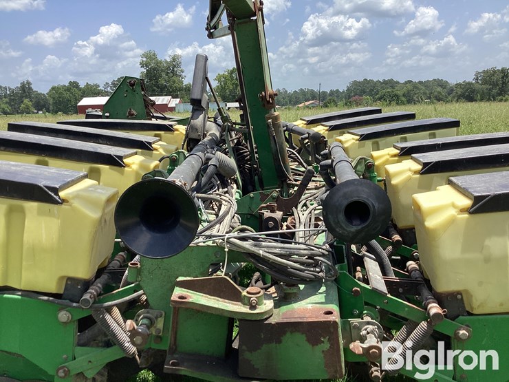 john-deere-1760-image-12
