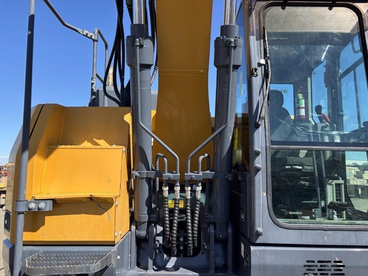 2023-xcmg-xe155ucr-hydraulic-excavator-image-20