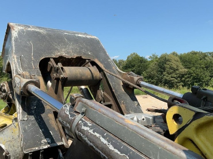 2010-john-deere-2010-image-49