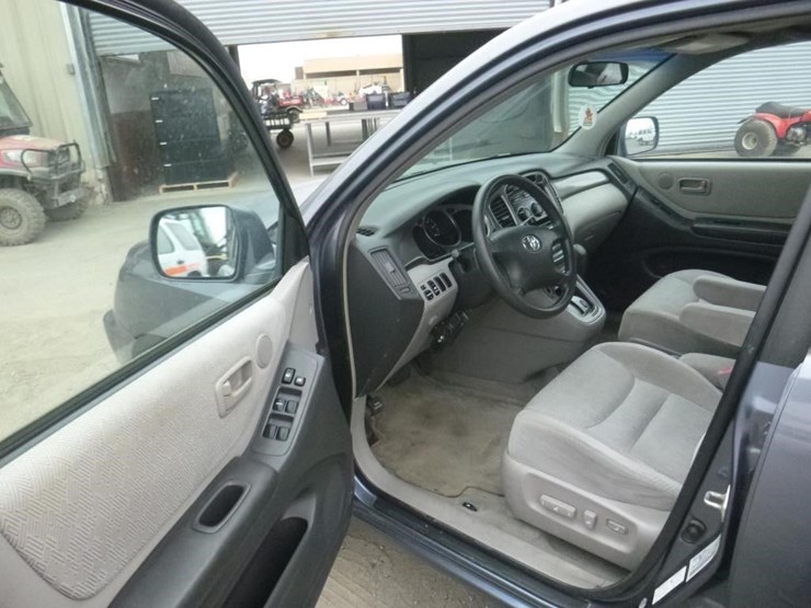 2001-toyota-rav4-image-5