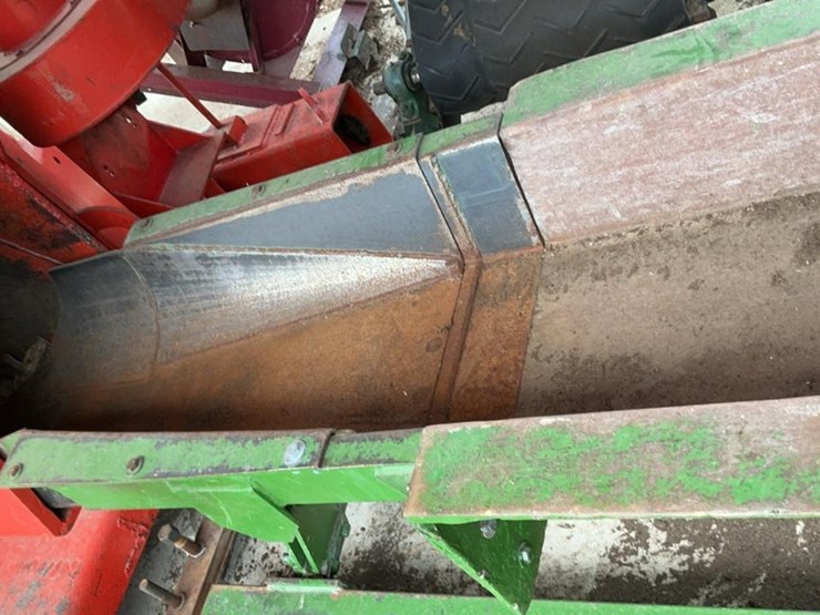 #152-•-precision-husky-16ft-vibrating-conveyor-image-11