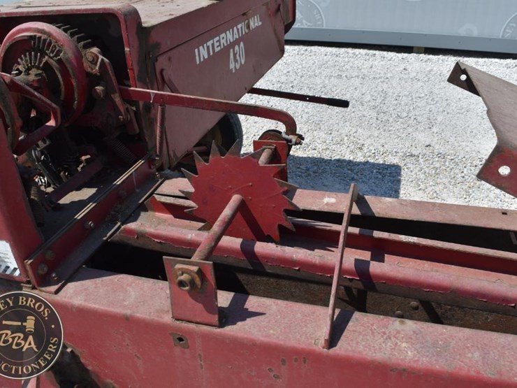 international-430t-image-21