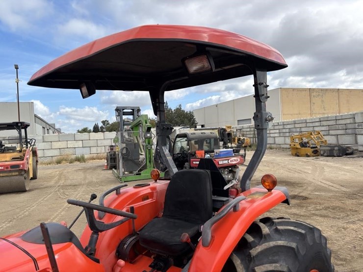 kubota-mx5100f-image-24