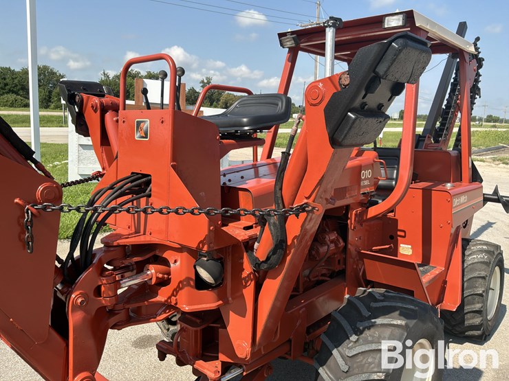 ditch-witch-4010-image-11