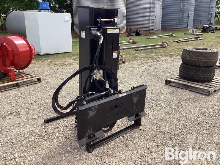 danuser-sm40-skid-steer-post-driver-image-3