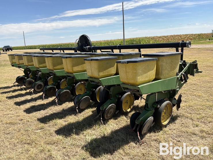 john-deere-7100-image-5