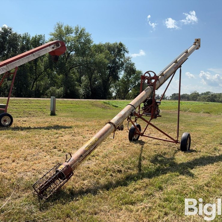 Westgo 8 X 30 Grain Auger