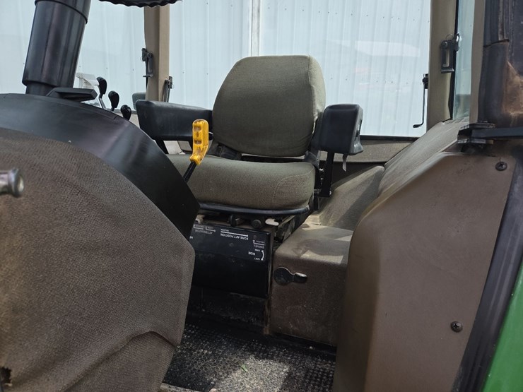 john-deere-4760-image-47