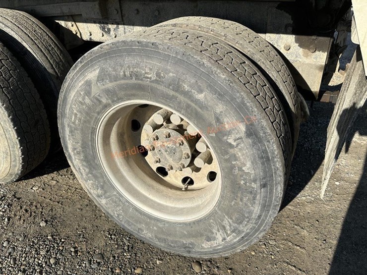 2000-kenworth-t800-image-15