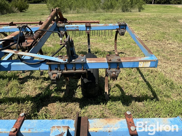 dmi-colter-champ-ii-chisel-plow-image-14
