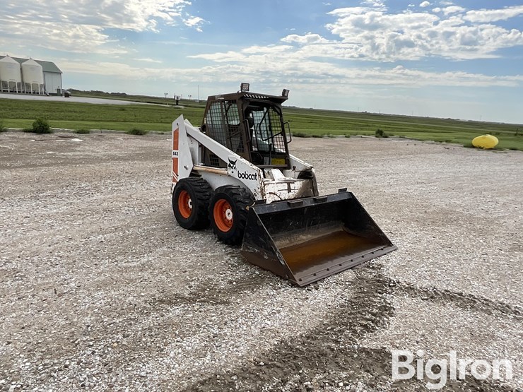 bobcat-843-image-3