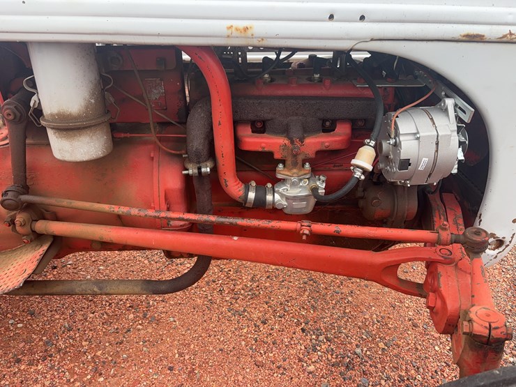 ford-8n-image-4