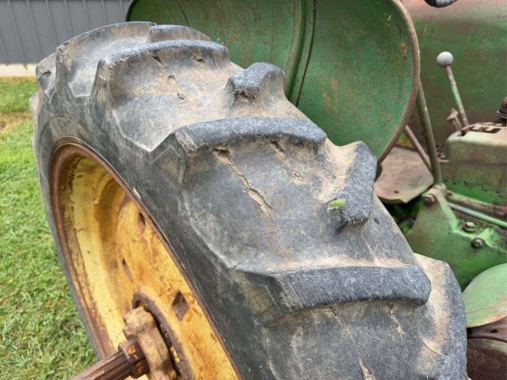 john-deere-b-image-28