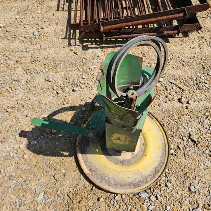 JOHN DEERE 540
