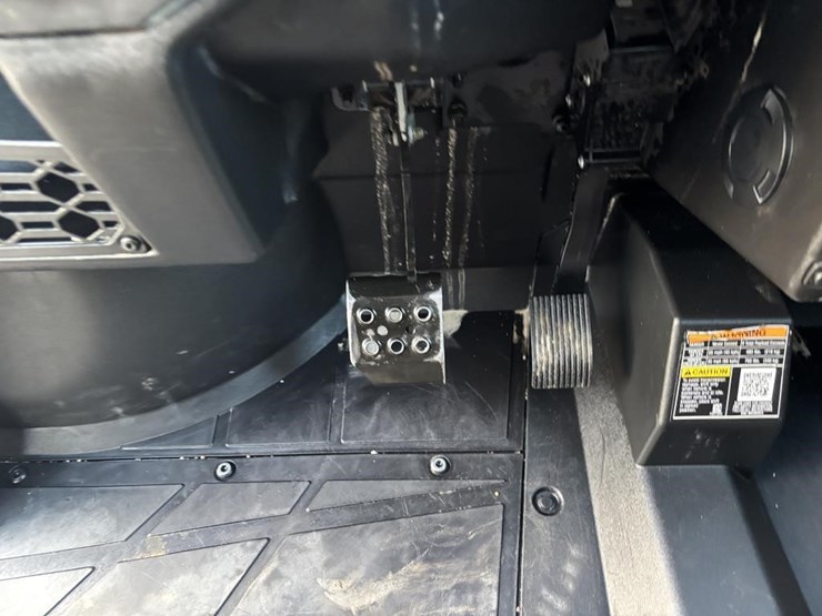 2026-polaris-ranger-sp-570-image-23