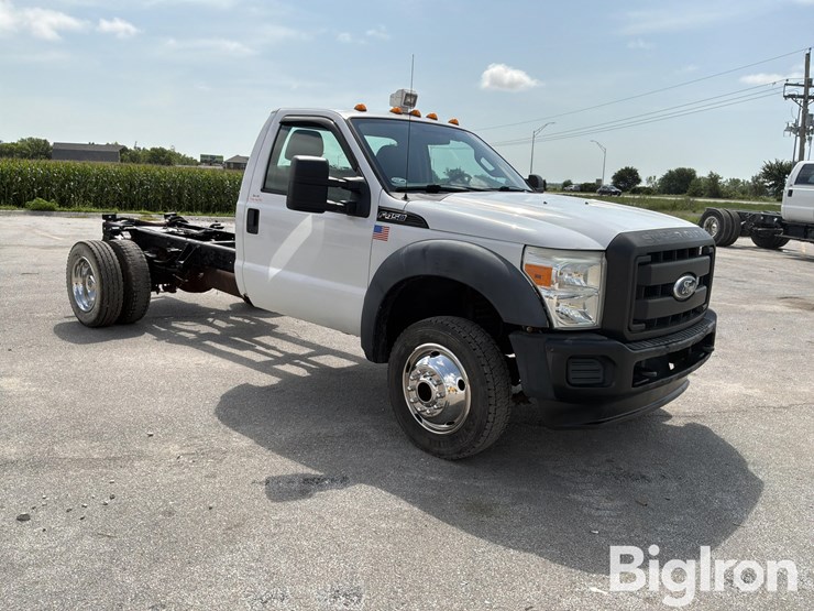 2011-ford-f450-image-3