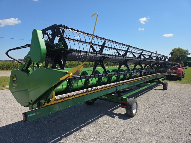 john-deere-635f-image-30
