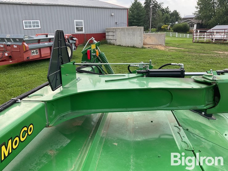 john-deere-630-image-15