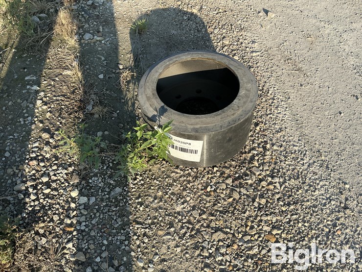 john-deere-8020-image-8