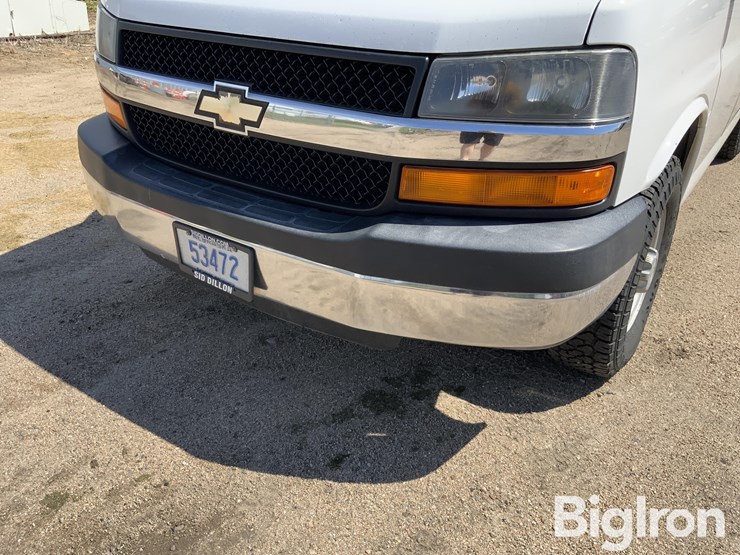 2009-chevrolet-express-g2500-image-10