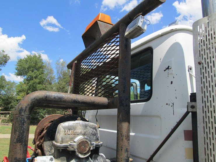1993-mack-rd688s-image-22