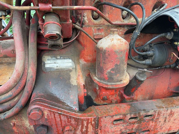 farmall-504-image-19