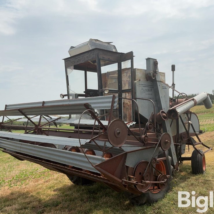 1961 GLEANER A