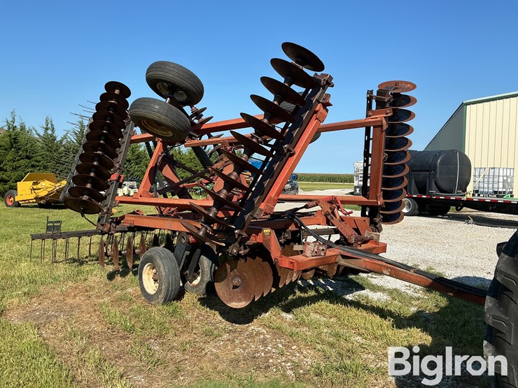 case-ih-496-image-1